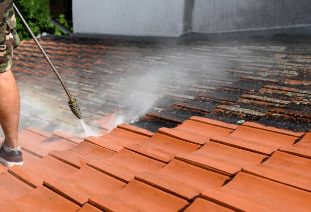 Best Garage Pressure Washing  in Greenville, RI
